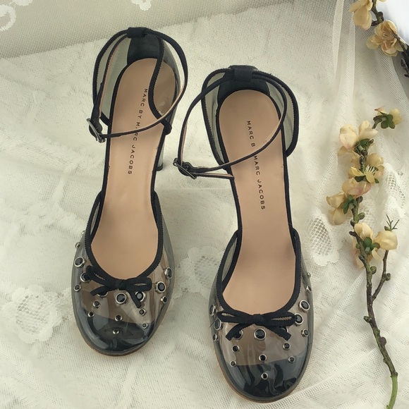 Marc by Marc Jacobs Clear Plastic Sudded Toe Heels - Picture 2 of 6